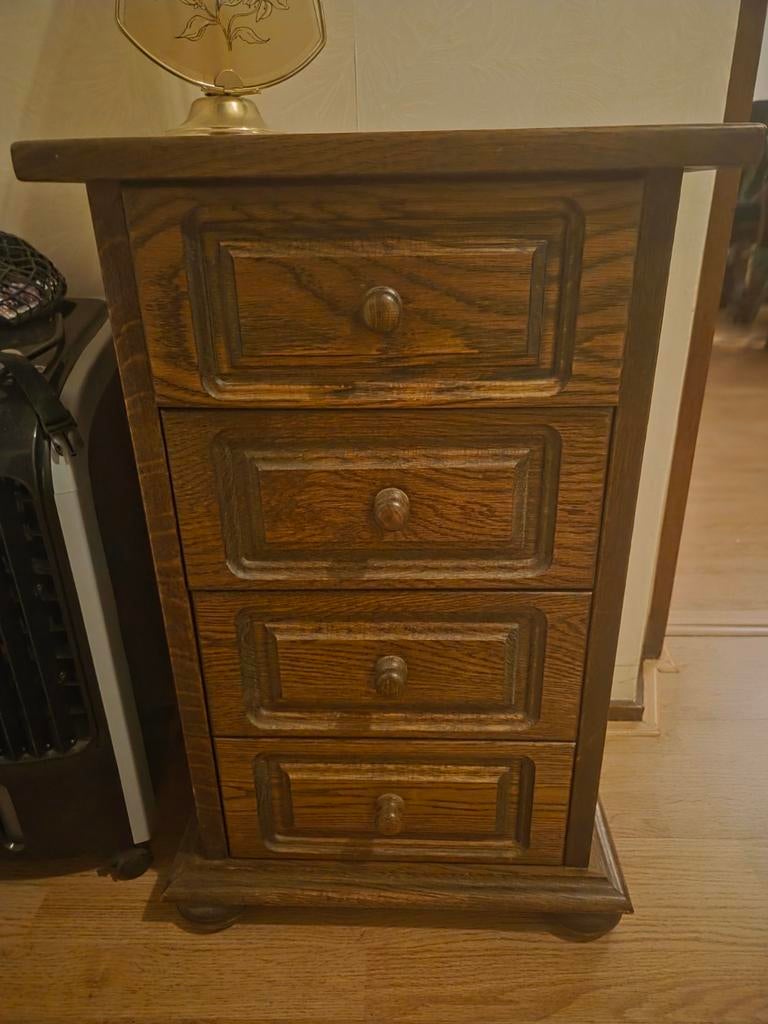 Mooi luxe eiken ladekastje 4 lades, Huis en Inrichting, Kasten | Ladekasten, Ophalen, Gebruikt, 50 tot 100 cm, Minder dan 100 cm