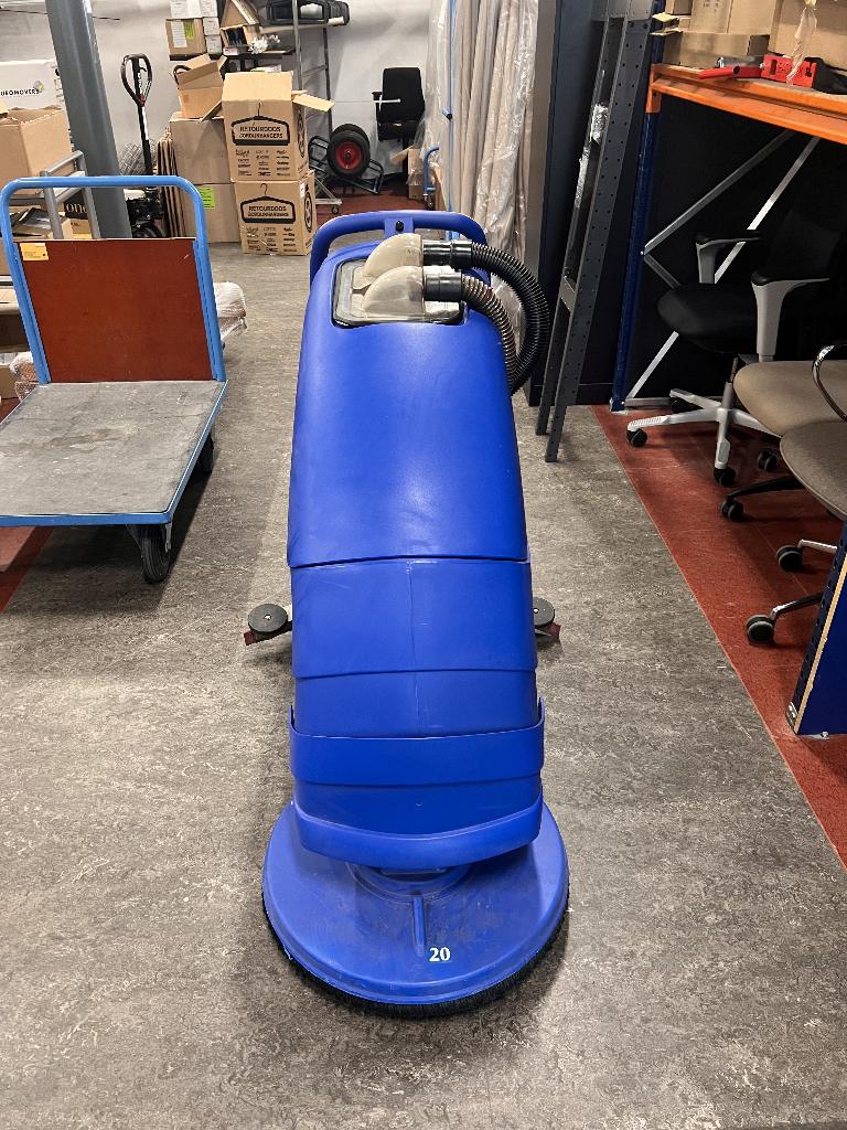 Nilfisk Schrobmachine Scrubtec 751, Ophalen, Gebruikt, Schrobmachine