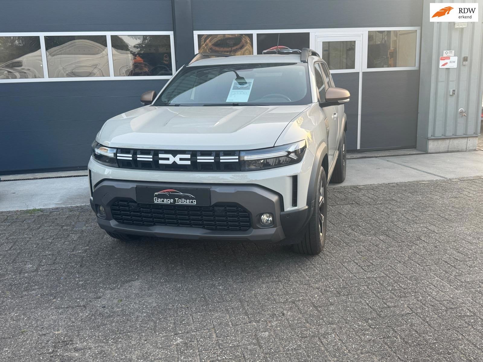 Dacia Duster 1.2 Tce 4x2 Prestige, Voorwielaandrijving, Duster, Leder en Stof, Origineel Nederlands