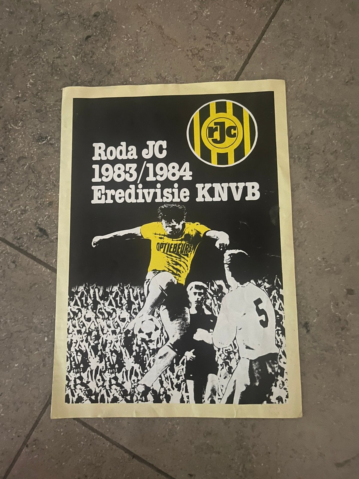 PRESENTATIE BLAD RODA 83-84, Verzamelen, Sportartikelen en Voetbal, Ophalen of Verzenden, Zo goed als nieuw, Roda JC, Boek of Tijdschrift