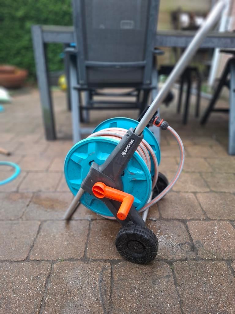 Gardena Slangenwagen met ongeveer 15 meter slang, Ophalen, Gebruikt
