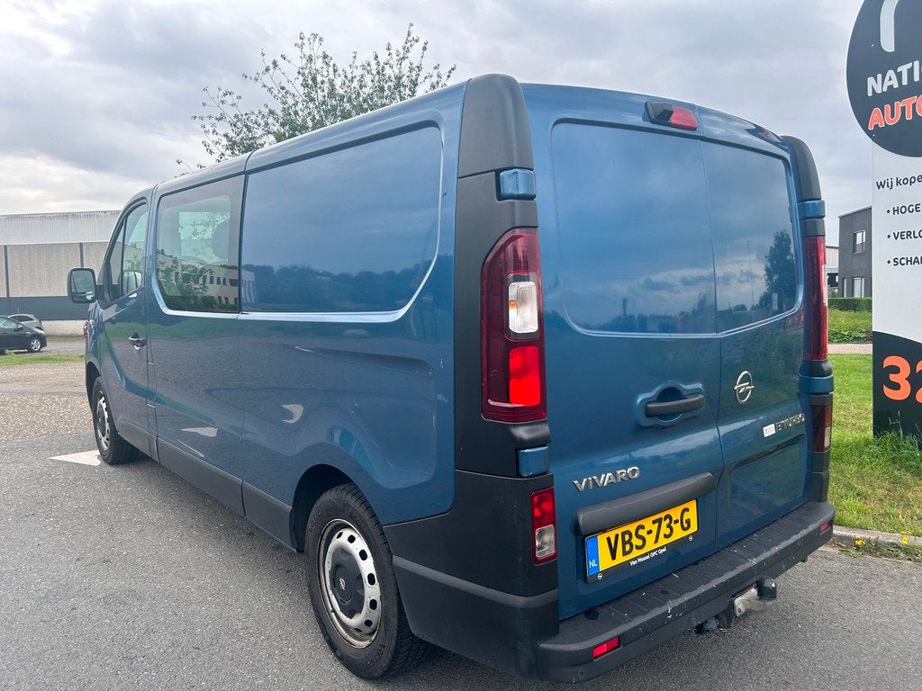 Opel Vivaro 2019 * 1.6 CDTI L2H1 * D.C * Sport EcoFlex * Eur, Auto's, Voorwielaandrijving, 125 pk, Gebruikt, Euro 6