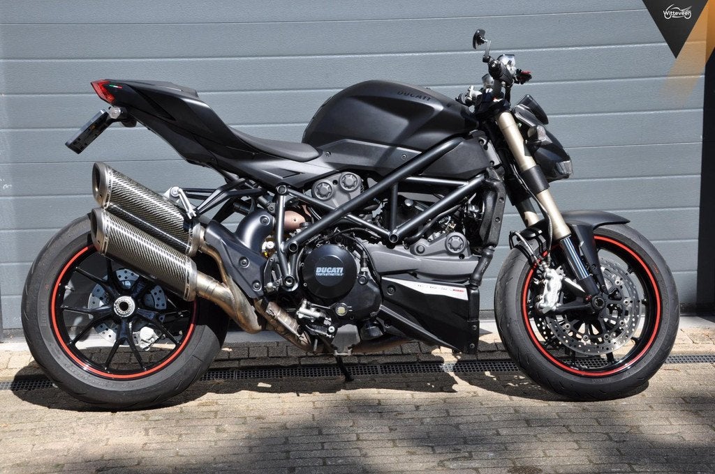 Ducati Streetfighter 848 Hele nette en complete motor, Motoren, Motoren | Ducati, 849 cc, Bedrijf, Meer dan 35 kW, Info@witteveenmotoren.nl