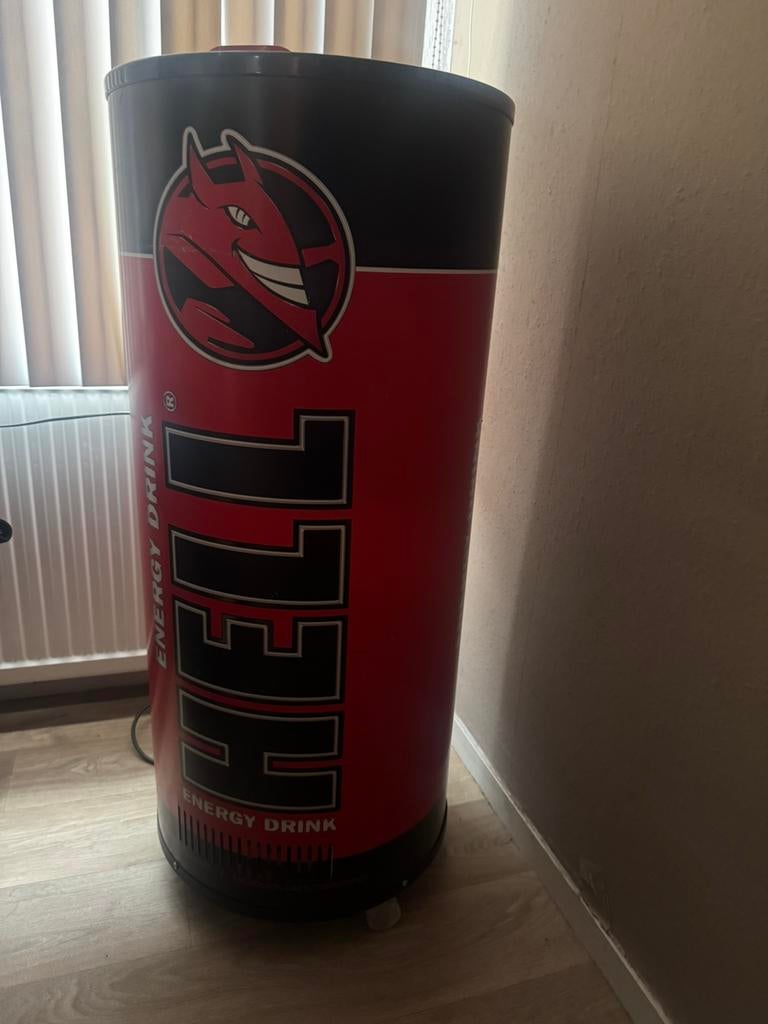 Hell Energy vintage koeling, Ophalen, Zonder vriesvak, 200 liter of meer, 160 cm of meer