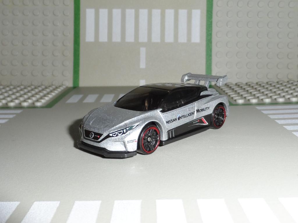Hot Wheels - Nissan Leaf Nismo RC_02 - 1:64, Ophalen of Verzenden, Nieuw, Auto