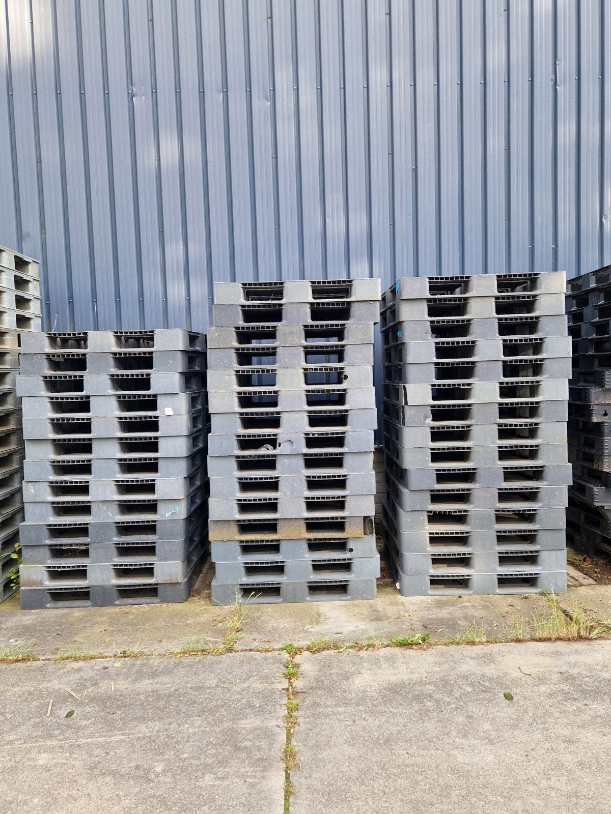 Stevige kunststof pallets - Diverse afmetingen, Ophalen, Gebruikt, 100 cm of meer, 60 cm of meer