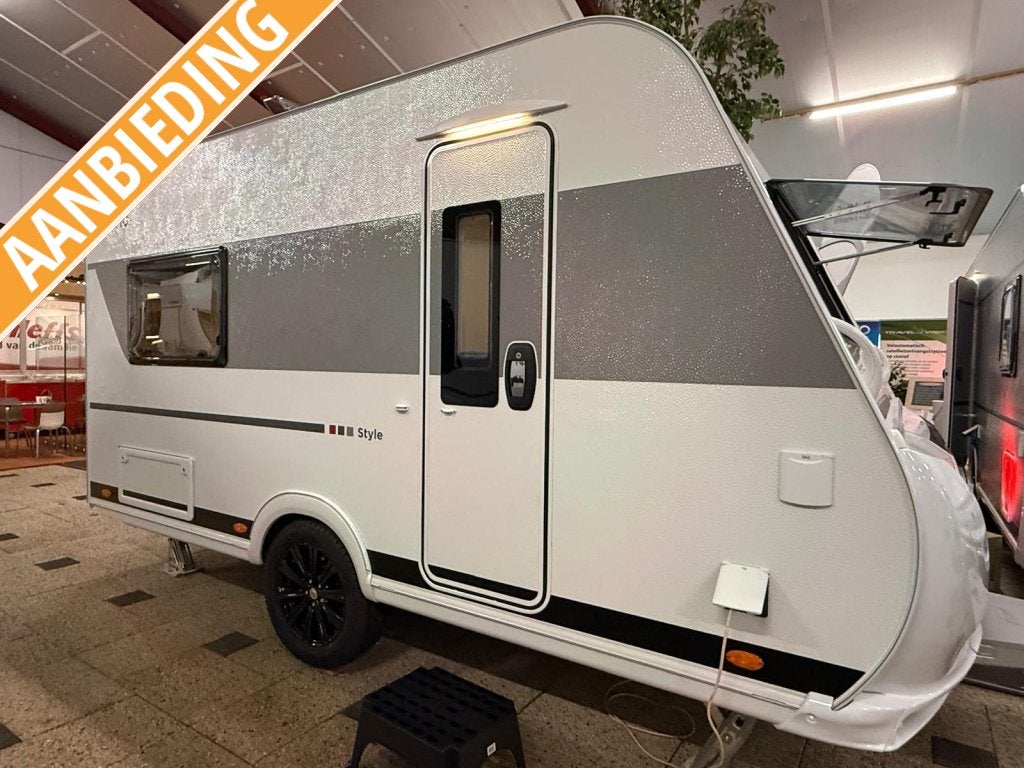 LMC Style 400 F 2026/ klapbed met mover!, Ringverwarming, Overige typen, Tot en met 2, 750 - 1000 kg