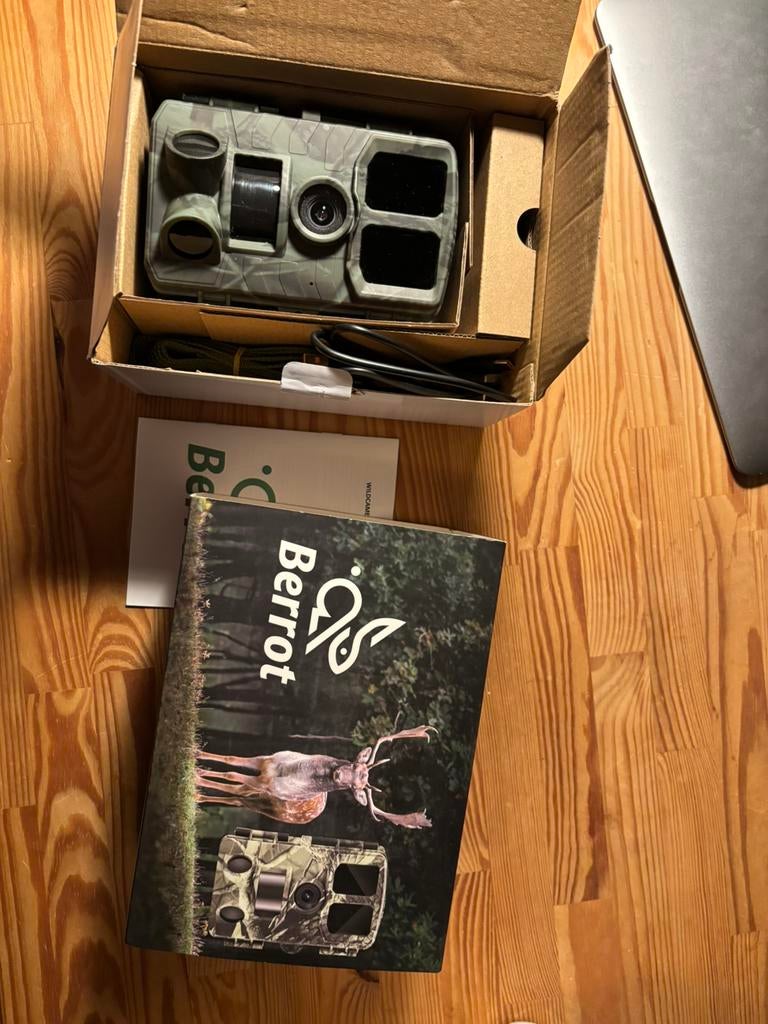 Berrot wildcamera, Audio, Tv en Foto, Actiecamera's, Ophalen of Verzenden, Zo goed als nieuw, Overige merken