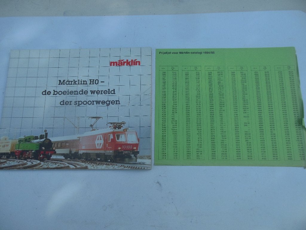 Marklin catalogus 1984/85 met prijslijst, Wisselstroom, Gebruikt, Analoog, Märklin