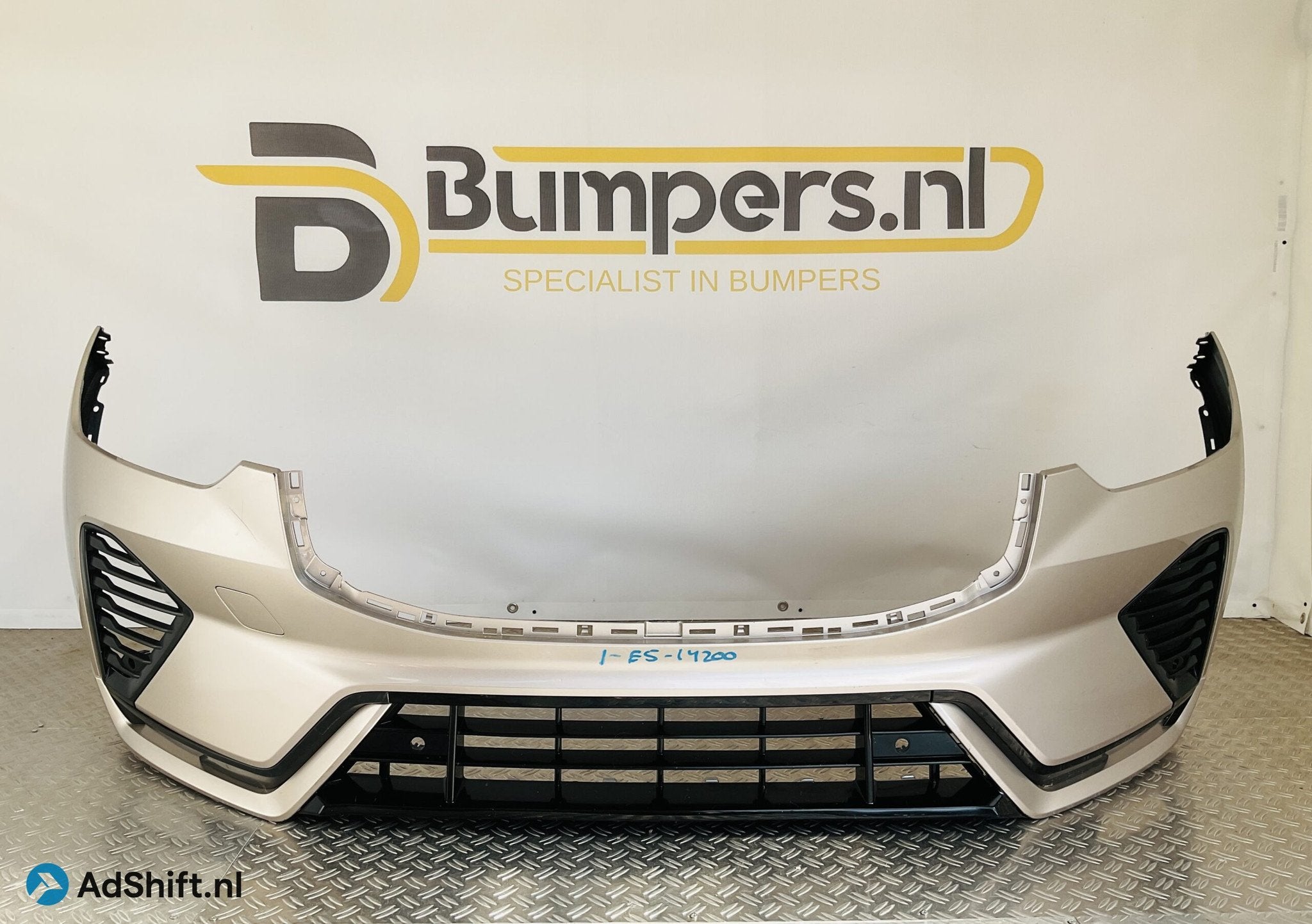 Bumper Volvo XC60 XC-60 R-Design Rdesign Facelift 21- 322349, Bumper