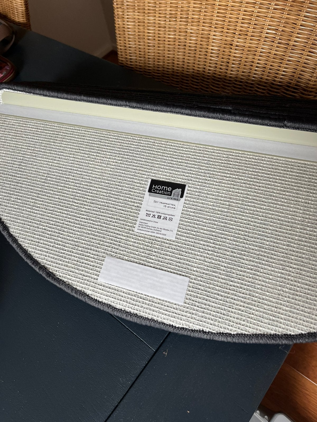 Nieuwe trapbeklediing, Ophalen, Nieuw, Grijs, Textiel