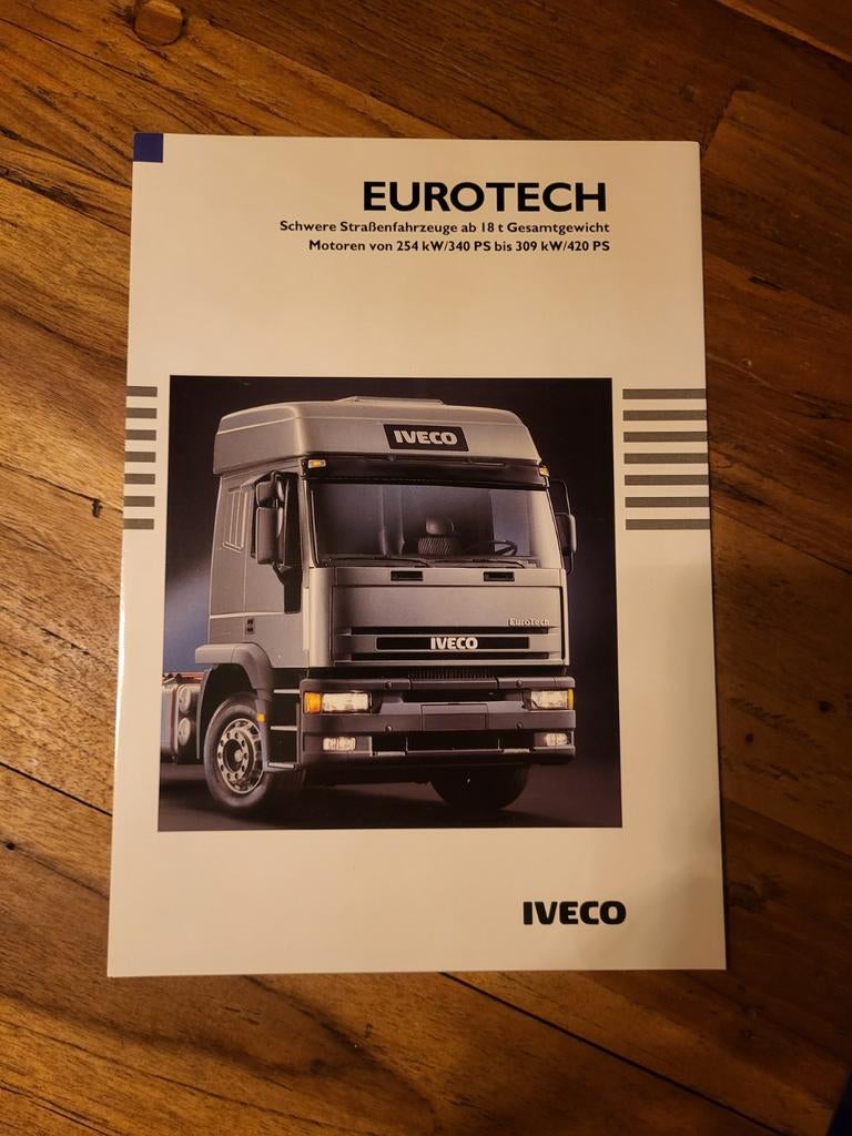 truck folder Iveco EUROTECH, Boeken, Ophalen of Verzenden, Zo goed als nieuw