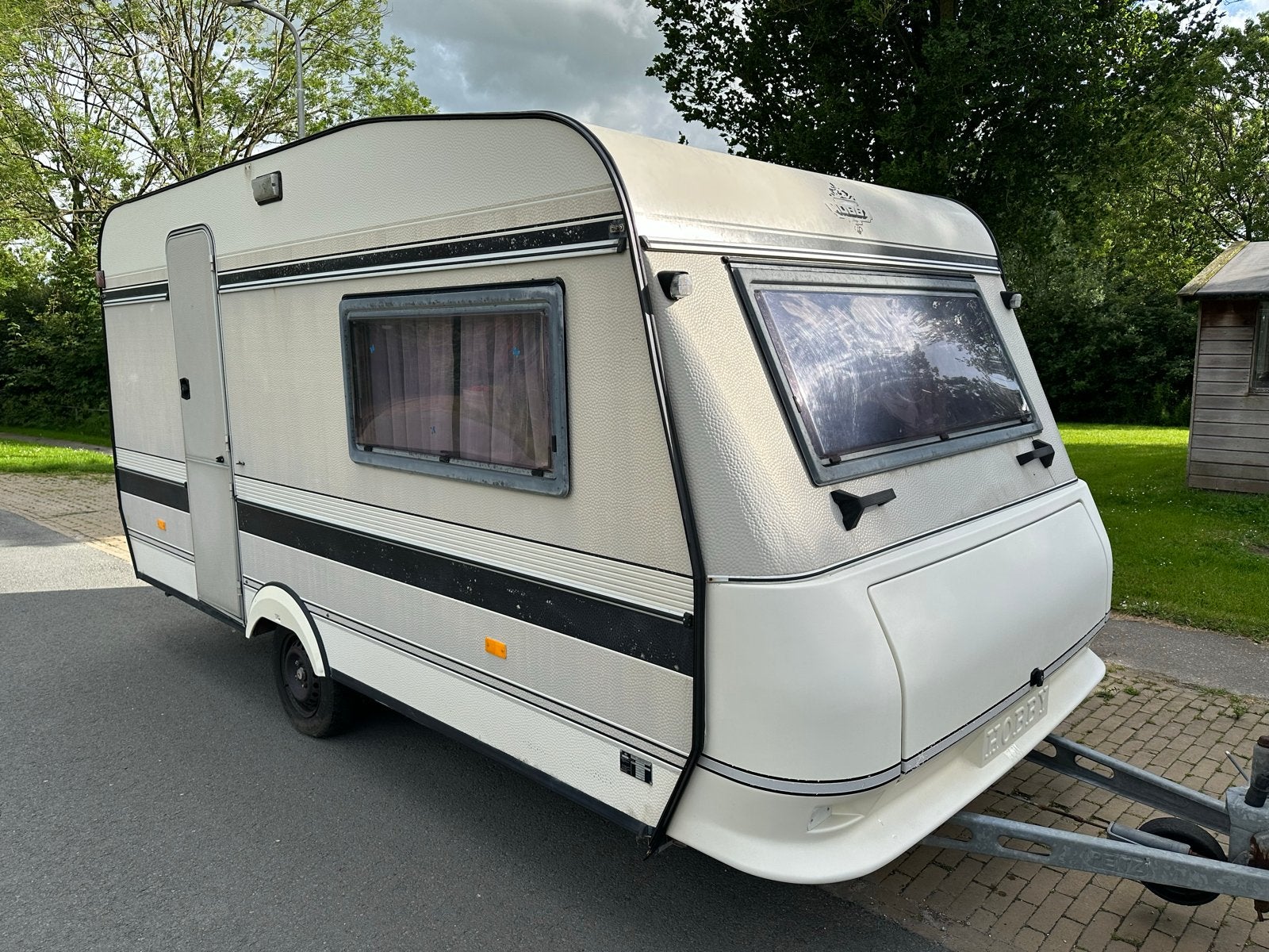 Hobby Prestige 10E Caravan uit 1991 met complete keuken, Rondzit, Hobby, Koelkast, Bedrijf
