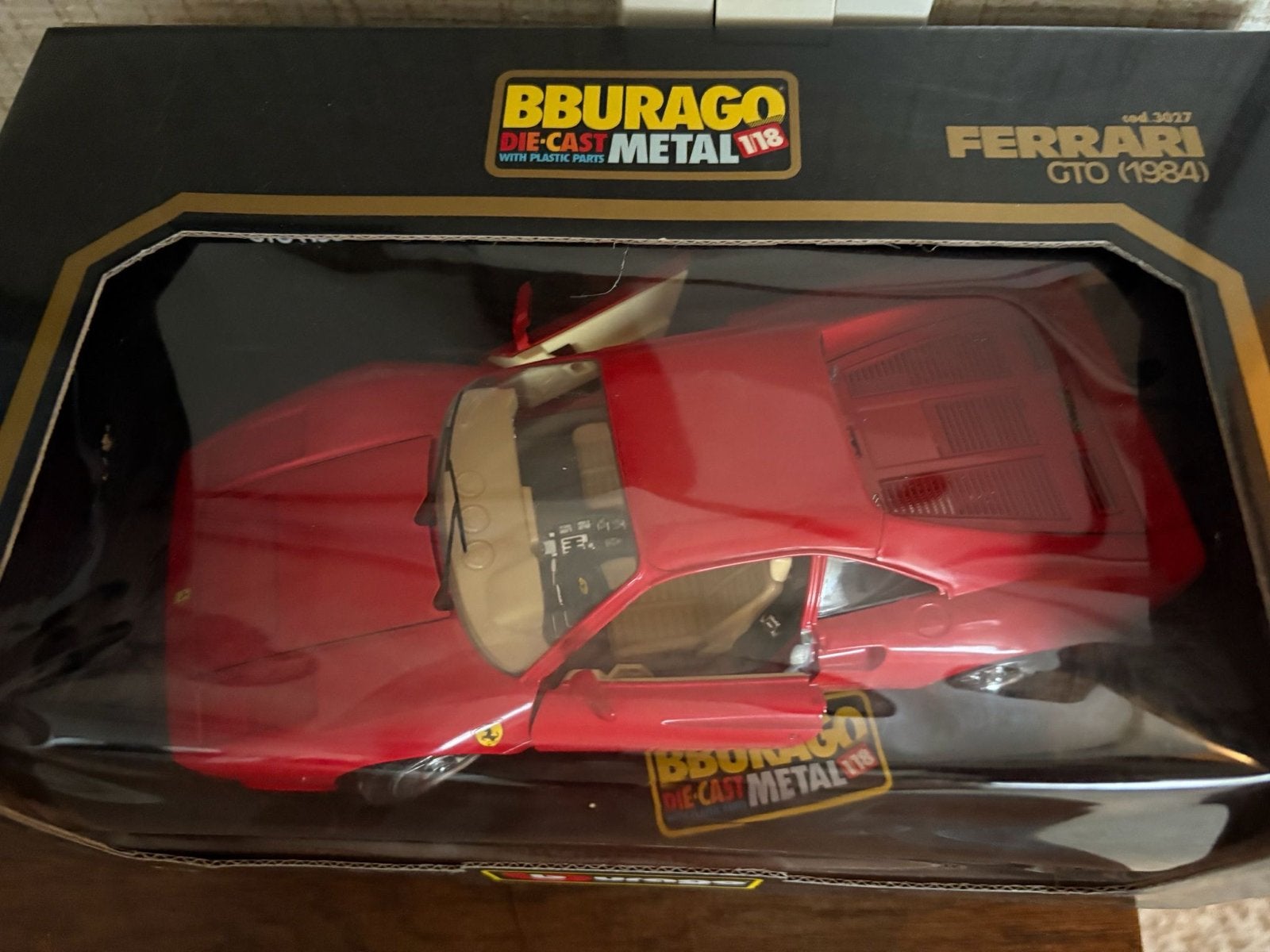 Bburago Ferrari GTO (1984) Die-Cast Model 1:18, Ophalen of Verzenden, Zo goed als nieuw, Auto, Bburago
