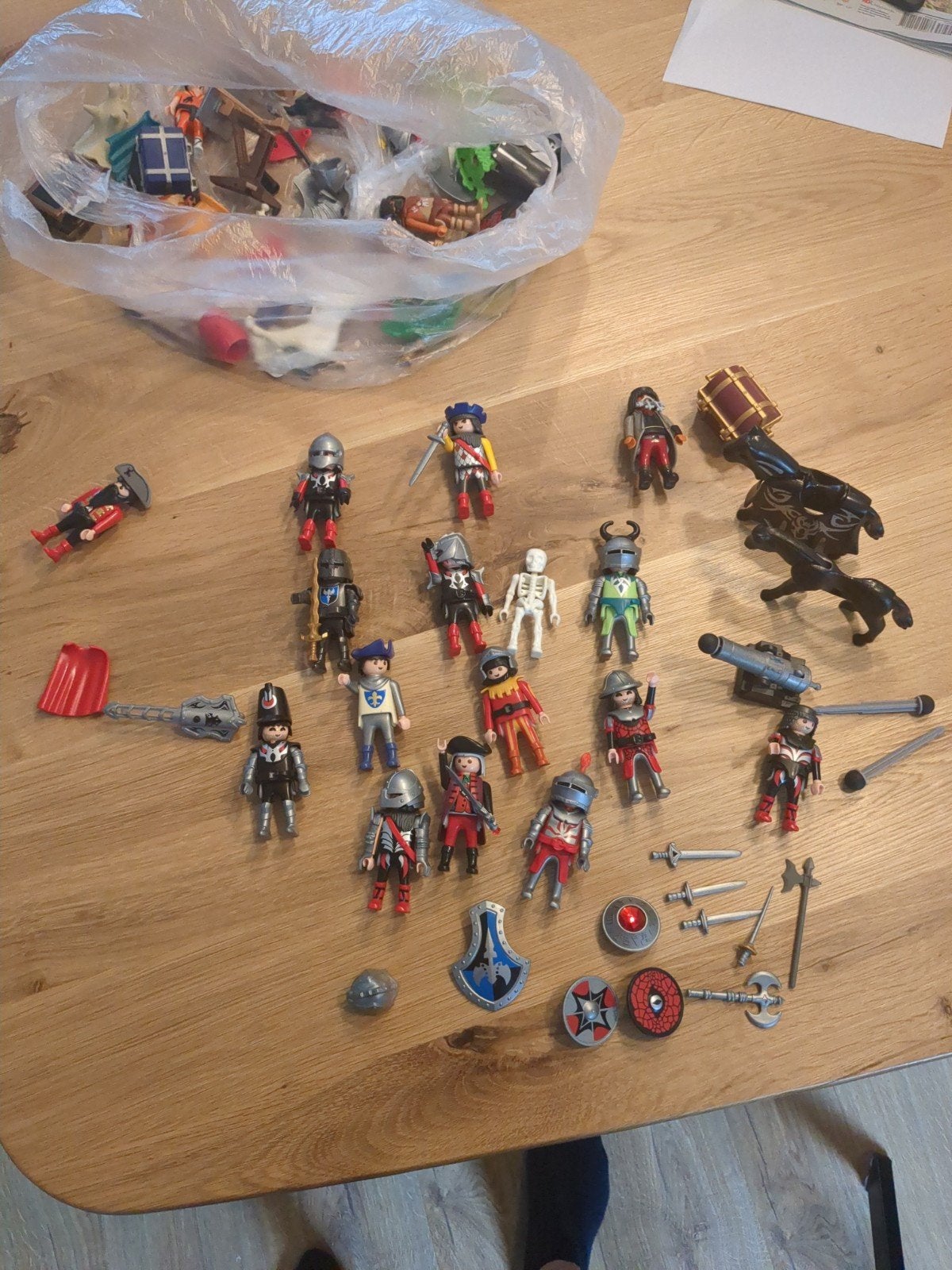 Playmobil ridders set met paarden, skelet en kanon, Kinderen en Baby's, Speelgoed | Playmobil, Gebruikt, Losse onderdelen, Ophalen of Verzenden