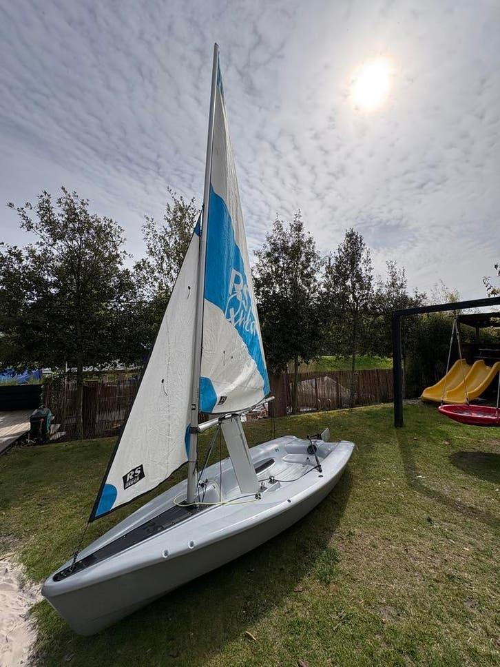 RS Quba jeugdzeilboot met strandtrailer (Laser Pico), Watersport en Boten, Ophalen, Gebruikt, Grootzeil, Minder dan 15 m²