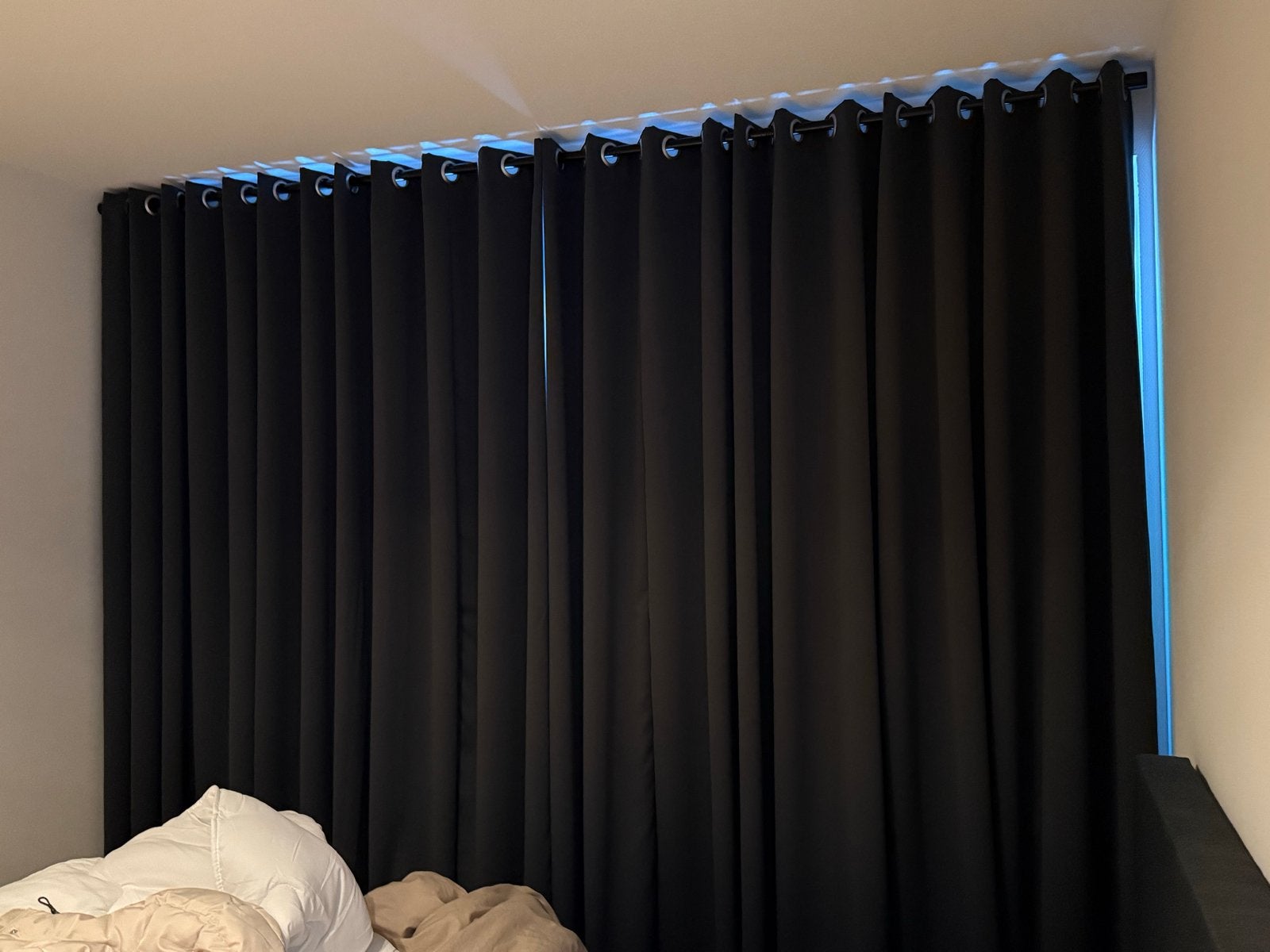 HEMA Gordijnen Joure verduisterend 300x240 cm, Ophalen, Verduisterend, Zwart, Zo goed als nieuw