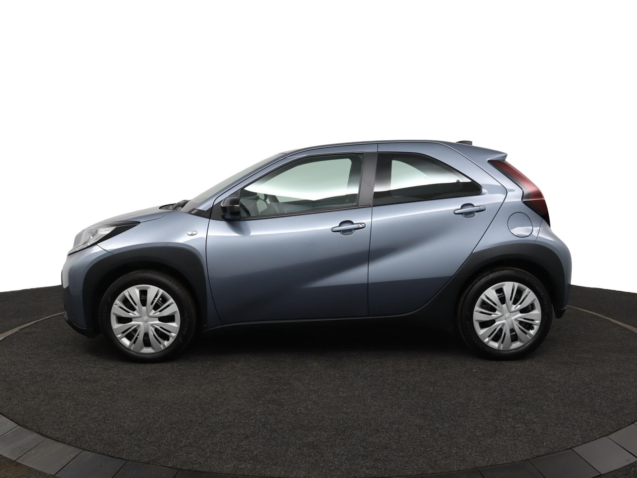 Toyota Aygo X 1.0 VVT-i MT Play | Adaptive Cuise Control | A, Auto's, Stof, Gebruikt, Euro 6, 920 kg
