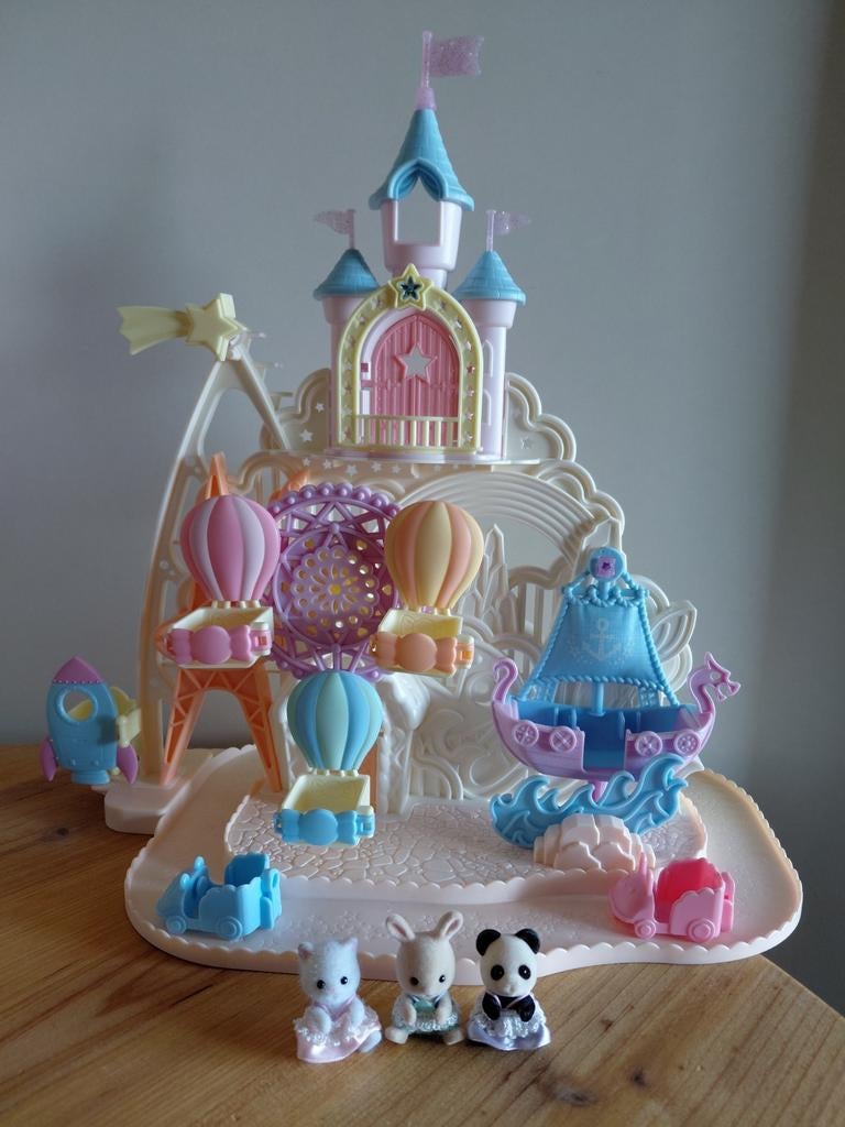 Sylvanian families pretpark/speeltuin/babies/GERESERVEERD, Ophalen of Verzenden, Zo goed als nieuw, Toebehoren