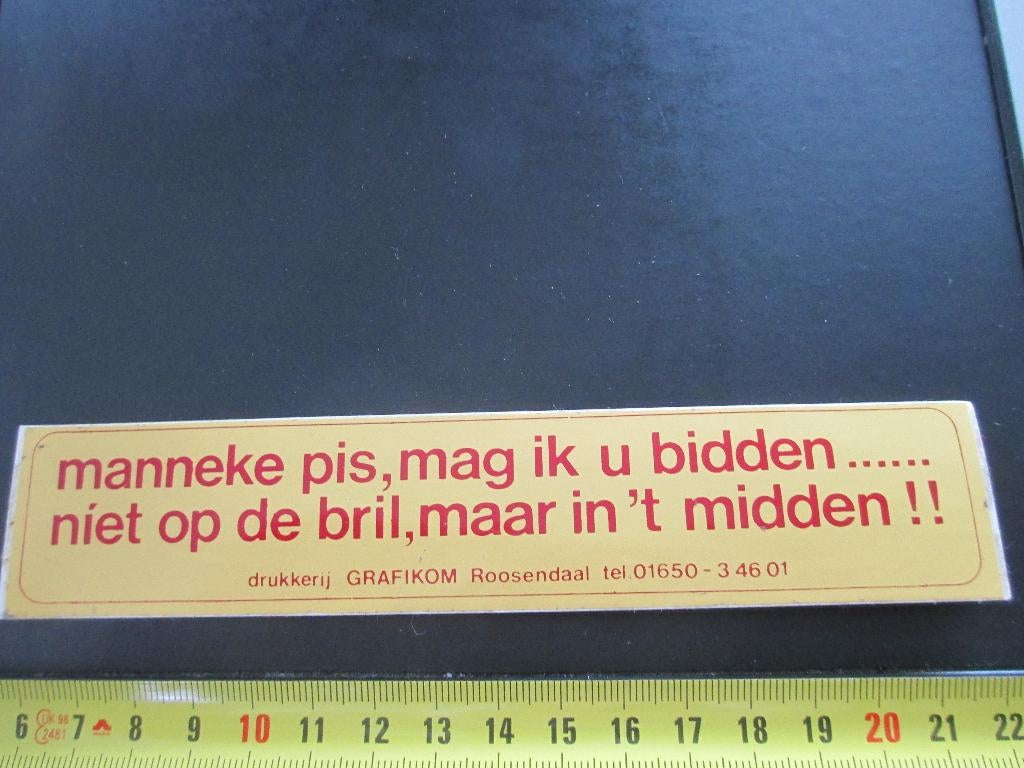 sticker Manneke pis, mag ik u bidden Niet op de bril, maar, Verzamelen, Ophalen, Zo goed als nieuw