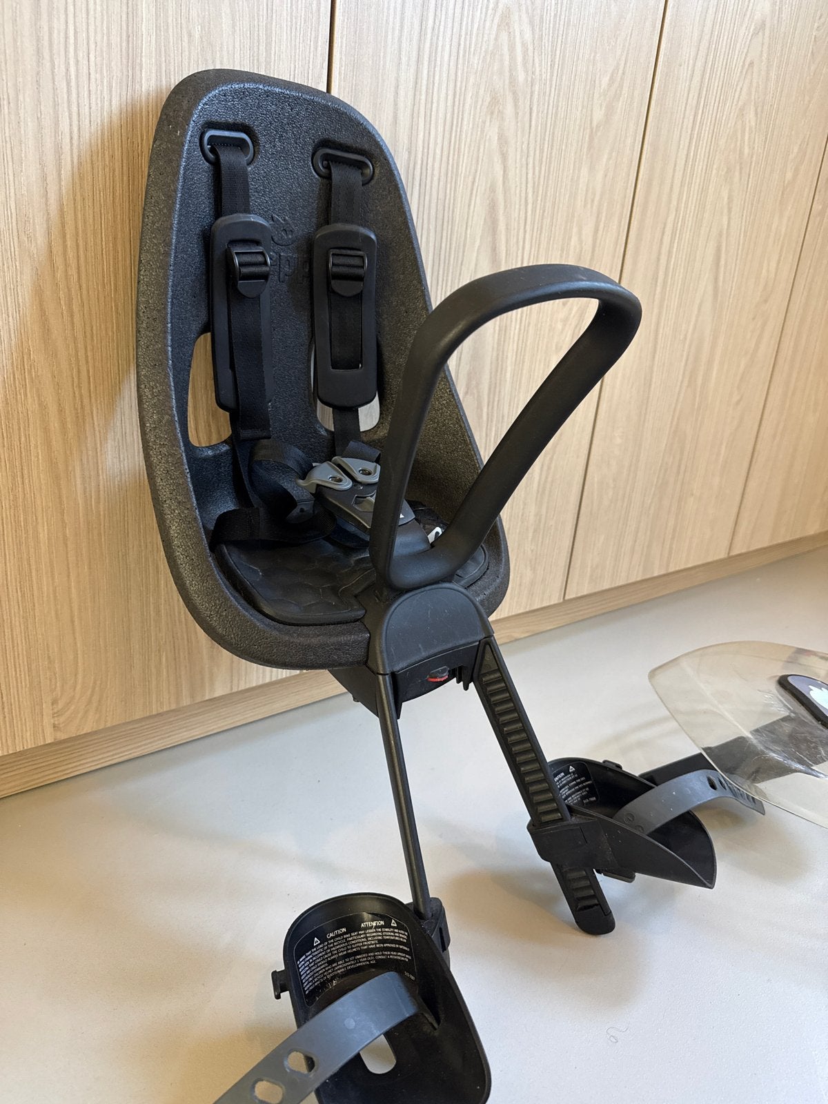Thule Yepp Mini Fietszitje met Windscherm, Ophalen, Gebruikt, Voorzitje
