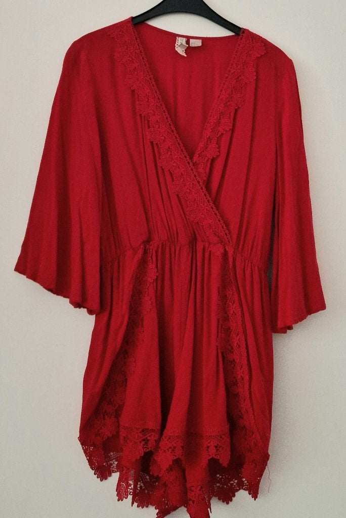 Rode H&M jumpsuit maat 38 . b, Maat 38/40 (M), H&M, Ophalen of Verzenden, Gedragen