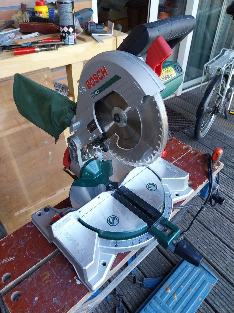 Bosch afkortzaag PCM8, Ophalen, Zo goed als nieuw, Bosch groen, Afkortzaag