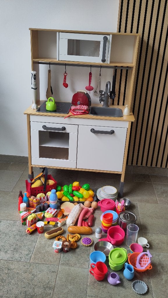 Ikea kinderkeuken en allerlei speelgoedaccessoires, Ophalen, Gebruikt, Overige materialen, Speelkeuken