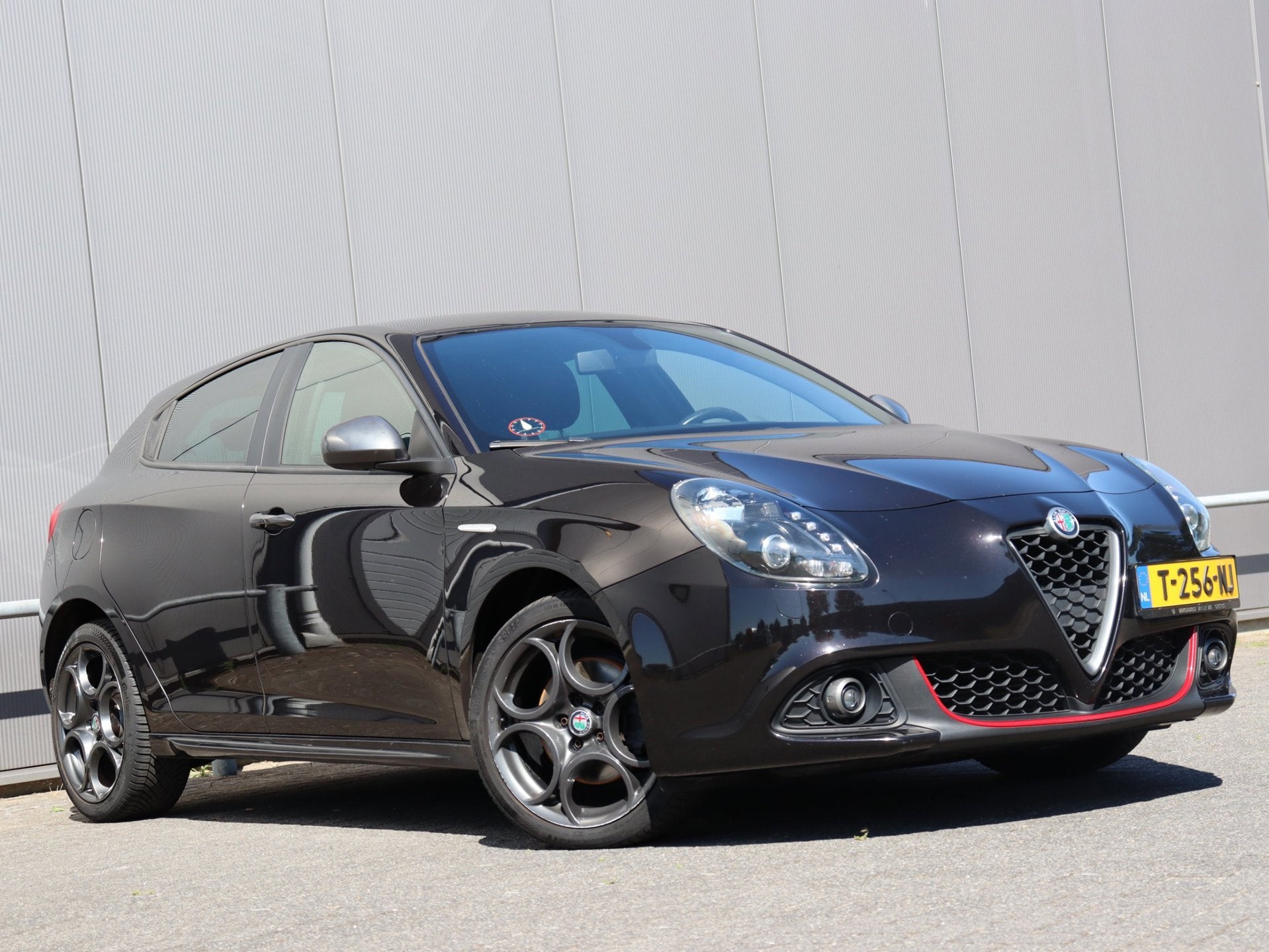 Alfa Romeo Giulietta 1.4 Turbo MultiAir Super 170 PK Navigat, Euro 6, 4 cilinders, Bedrijf, Geïmporteerd