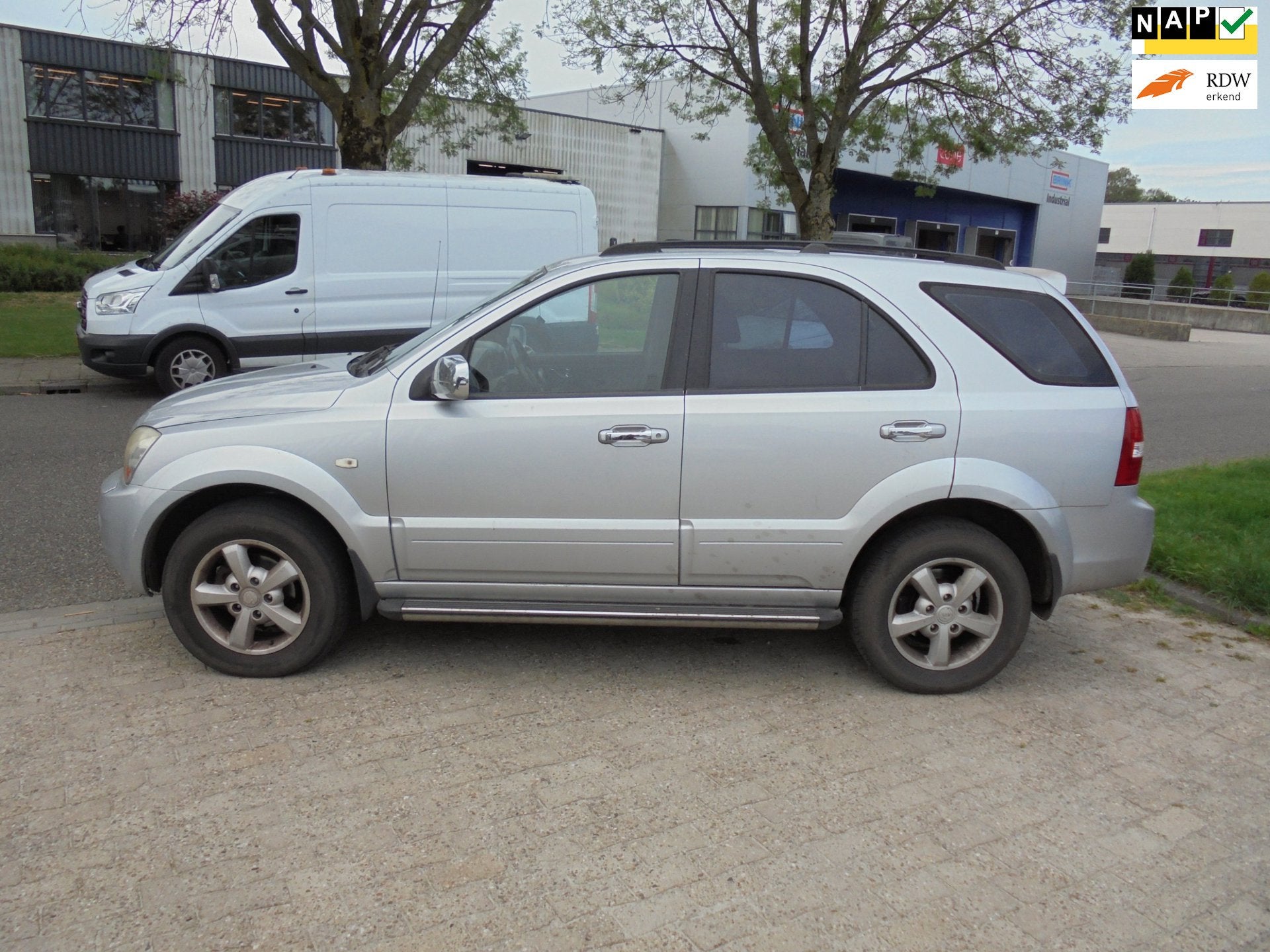 Kia Sorento 3.3 V6 X-clusive fulltime 4wd, Auto's, Kia, Automaat, Gebruikt, Zwart, 1886 kg