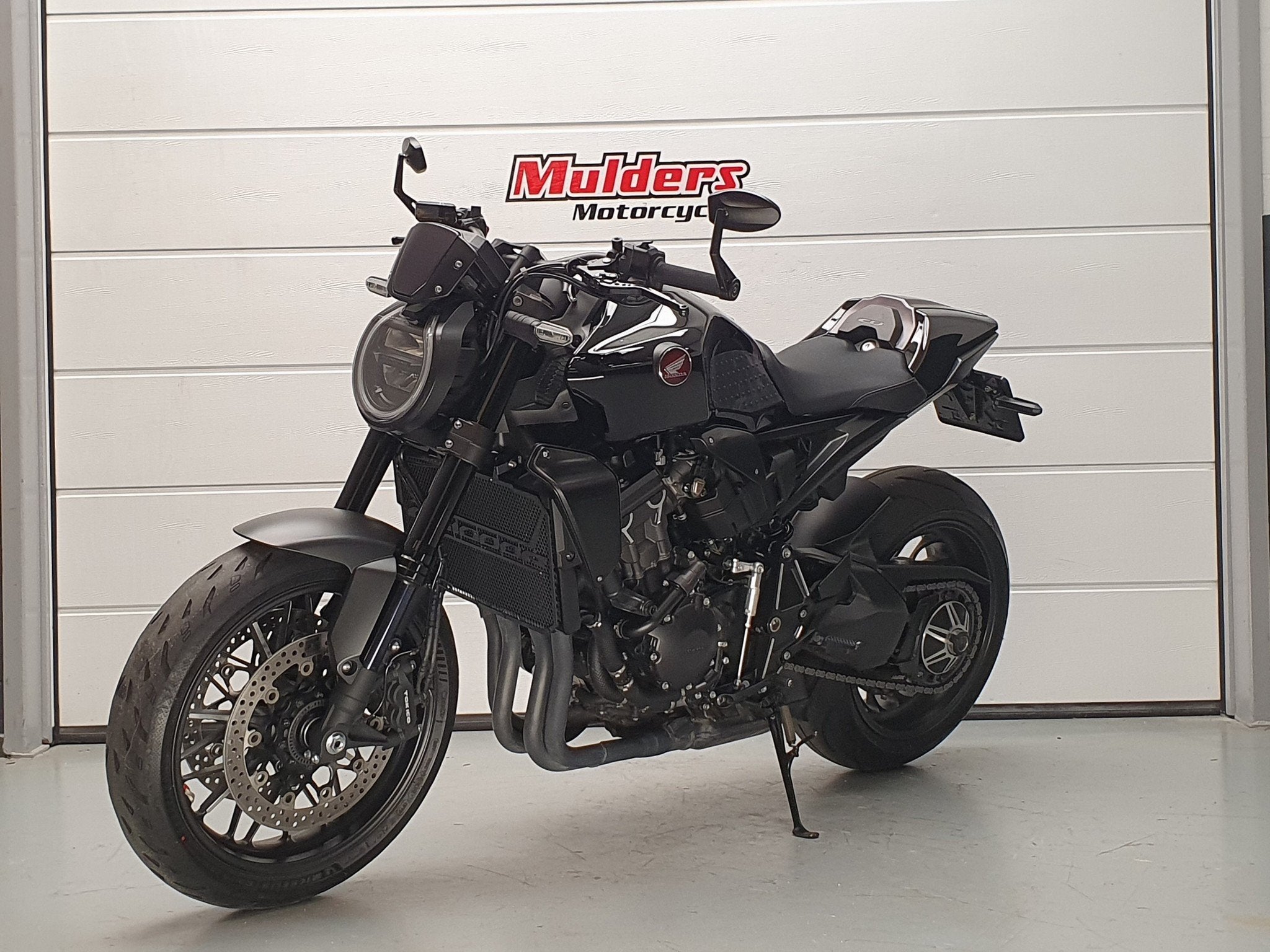 Honda CB 1000 R (bj 2021), Mc.benelux@honda-eu.com, Naked bike, Doornveld 180 - 184
B-1731  Zellik, BE, Honda Motor Europe Ltd Netherland Branch