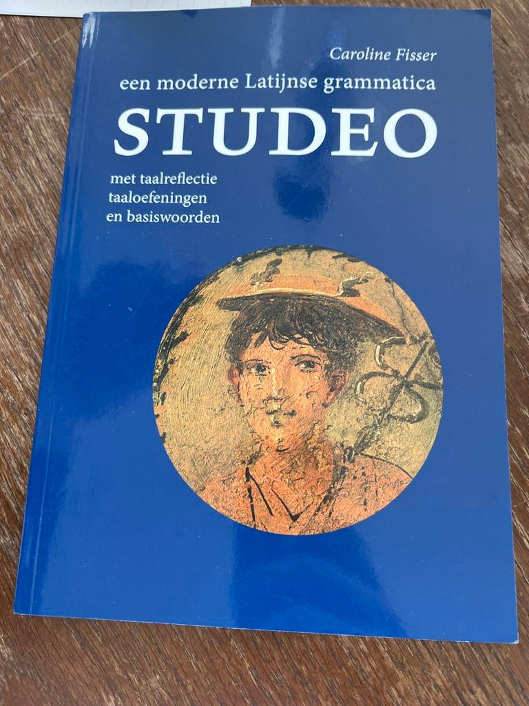 Studieboek Latijnse grammatica - Caroline Fisser, Ophalen of Verzenden, Alpha, Zo goed als nieuw, HBO