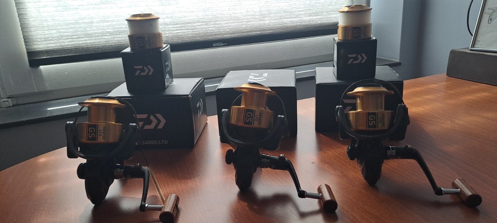 3x Daiwa GS 4000 LTD Molens met 2 Extra Spoelen, Ophalen of Verzenden, Zo goed als nieuw