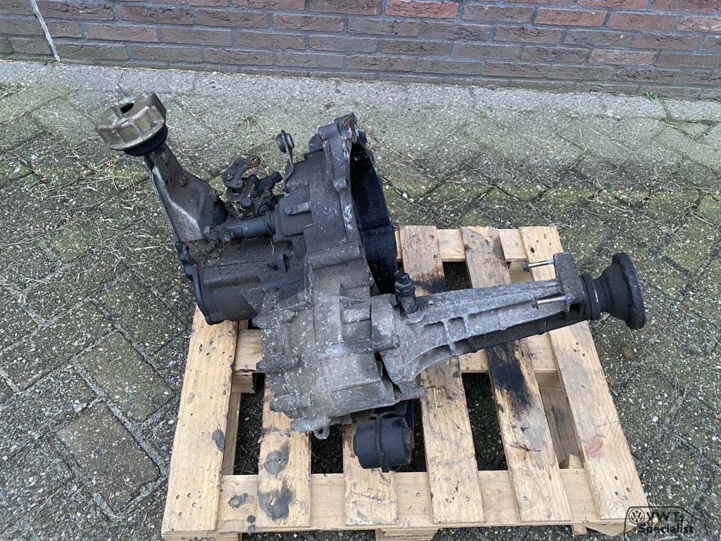 Volkswagen Transporter VW T4 versnellingsbak 1.9TD EVY gebru, Gebruikt, -, Volkswagen, -