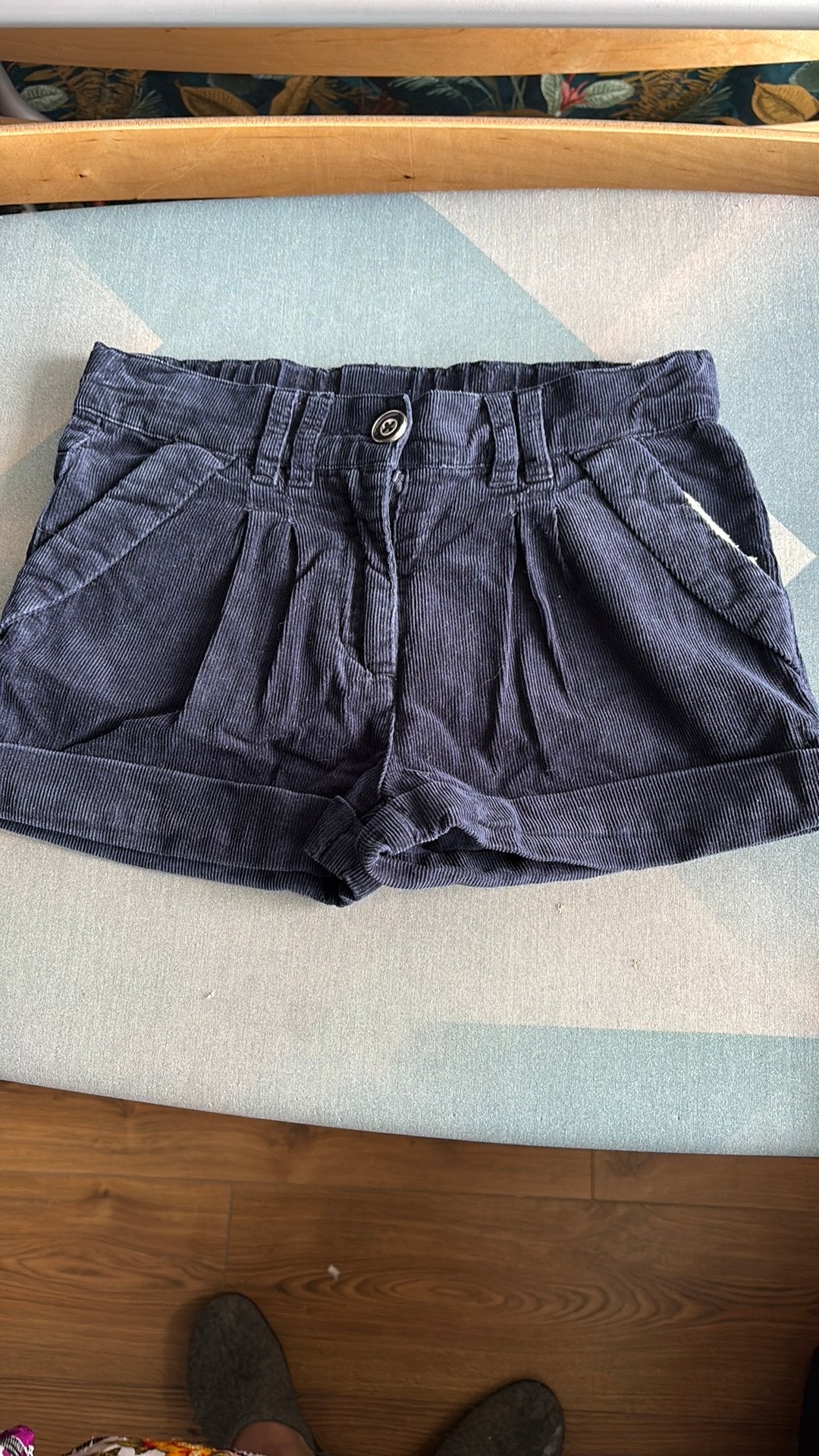 Korte broek young dimension, Ophalen of Verzenden, Zo goed als nieuw, Meisje, Broek