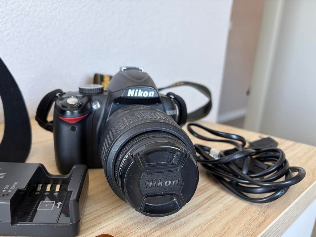 Nikon D3000 Spiegelreflexcamera met 18-55mm objectief, Ophalen of Verzenden, Gebruikt, Spiegelreflex, Nikon