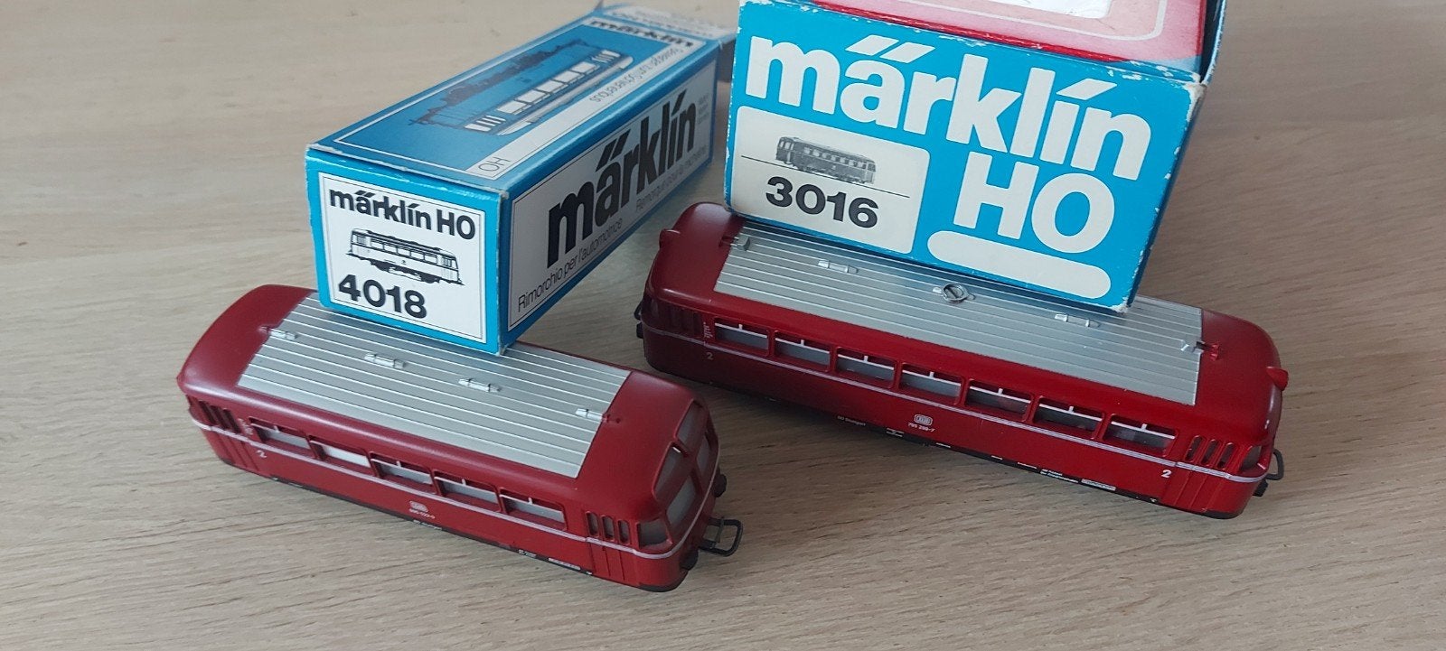 2 delige Märklin DB Schienenbus artnr 3016+4018 in ovp, Hobby en Vrije tijd, Wisselstroom, Wagon, Ophalen of Verzenden, Zo goed als nieuw