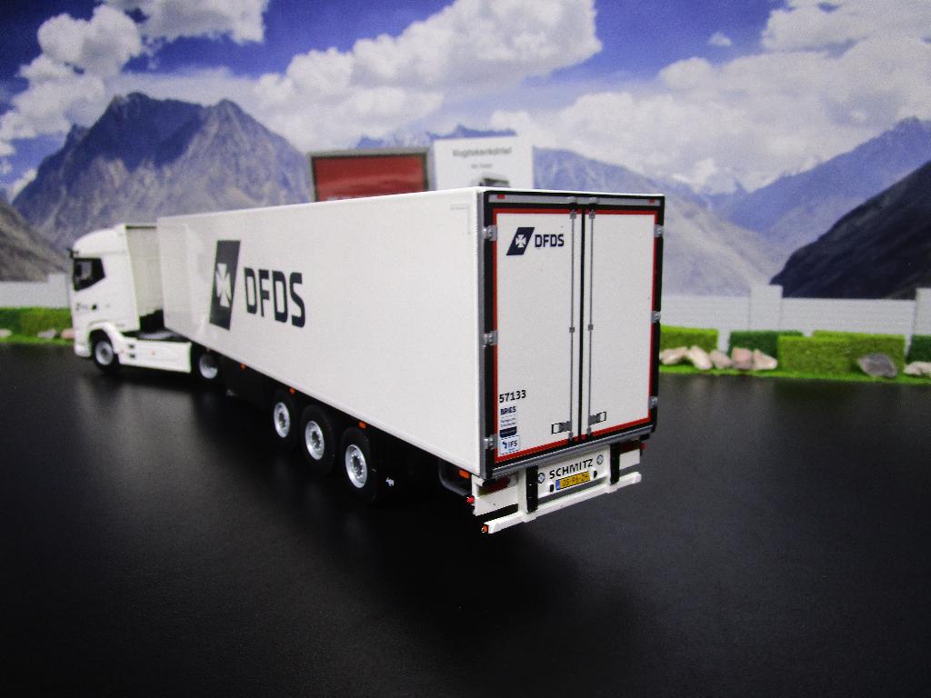 Wsi 01-4545 DFDS , Daf XG, Hobby en Vrije tijd, Modelauto's | 1:50, Ophalen, Nieuw, Bus of Vrachtwagen, Wsi