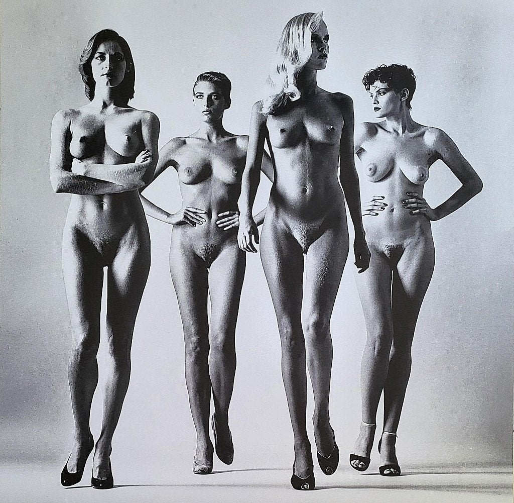 Helmut Newton - They are coming (nude), Paris - 1981, Ophalen of Verzenden