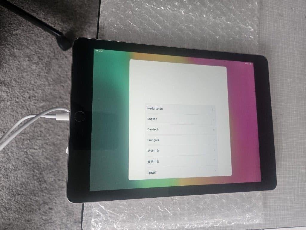 Apple iPad 5Th 6Th Gen €70/€80, Computers en Software, Ophalen of Verzenden, 10 inch, Apple iPad, 32 GB