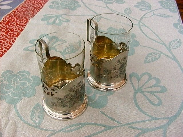 Oude zilveren theeglashouderes, houders, zilver, met glazen, Verzenden, Zilver