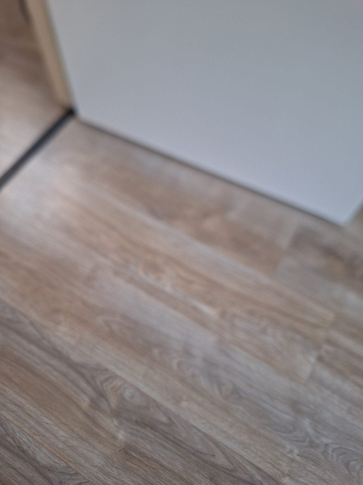 Nieuwe laminaatvloer en ondervloer - Swissfloor Eik Assago, Doe-het-zelf en Verbouw, Ophalen, 50 tot 150 cm, Nieuw, 10 m² of meer