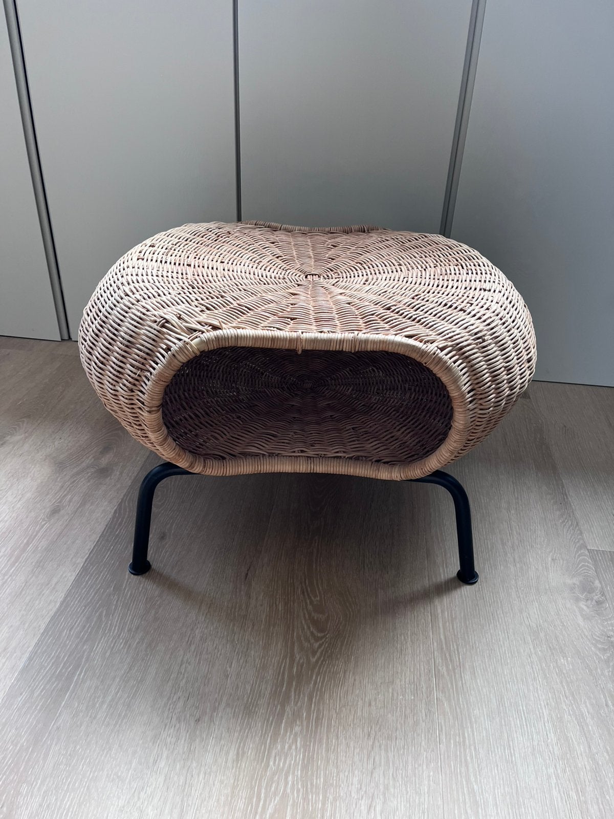 Ikea Gamlehult + dienblad, Ophalen, Riet of Rotan, Zo goed als nieuw, 50 tot 75 cm