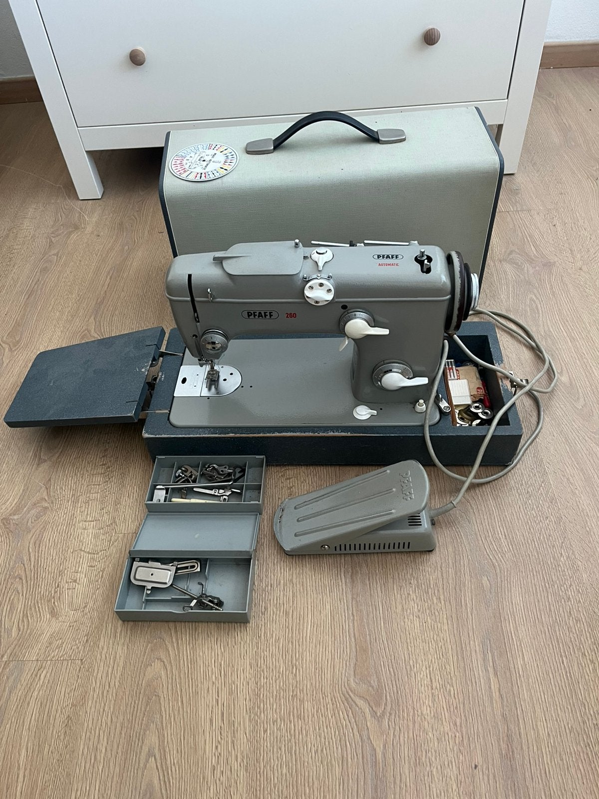 Pfaff Automatic 260 naaimachine., Ophalen, Gebruikt, Naaimachine, Pfaff