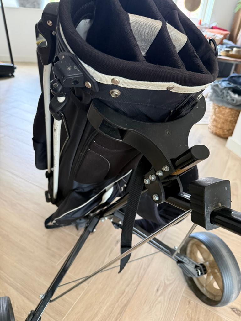 TaylorMade golftas met trolley, Sport en Fitness, Golf, Gebruikt, Tas, Overige merken, Ophalen