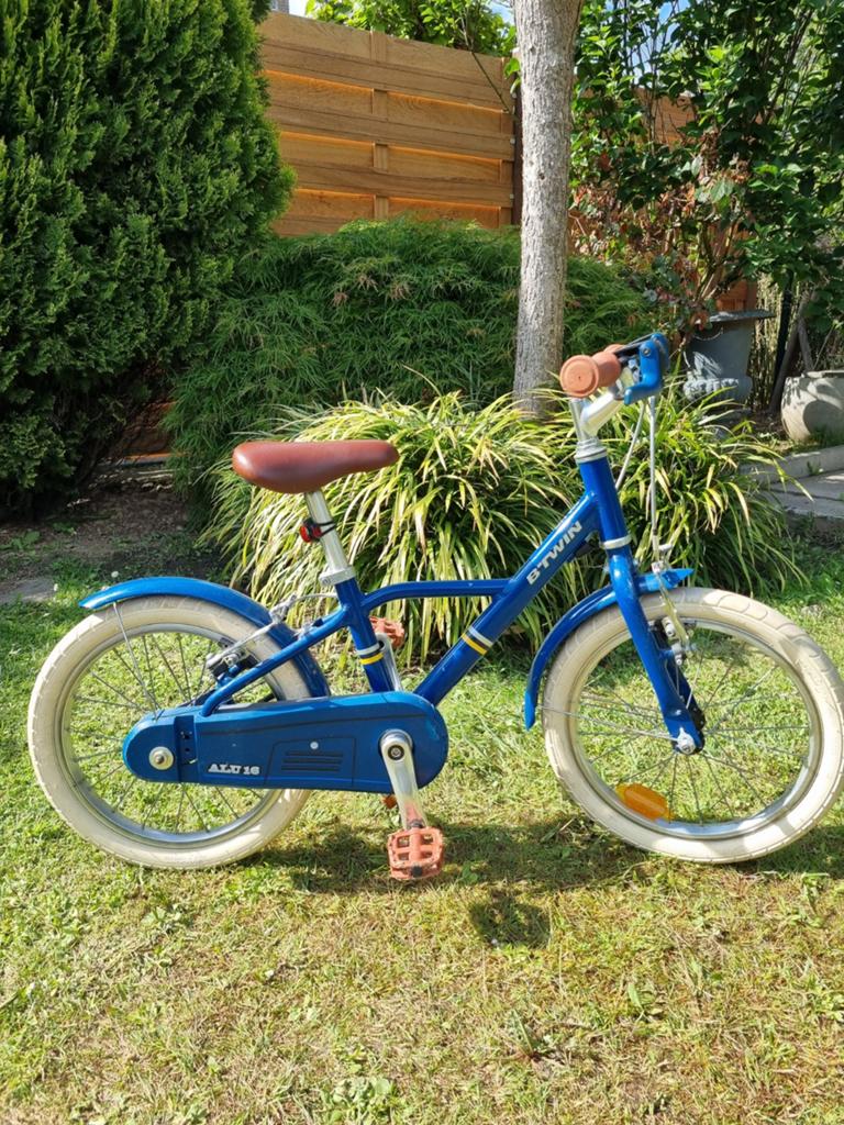 B'Twin kinderfiets 16 inch - Blauw, Fietsen en Brommers, Velgrem, Ophalen of Verzenden, B'Twin, 16 tot 20 inch