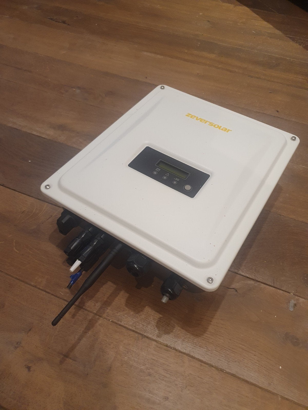 ZeverSolar Zeverlution 3680 omvormer voor zonnepanelen, Ophalen, Gebruikt, Overige typen, 200 wattpiek of meer
