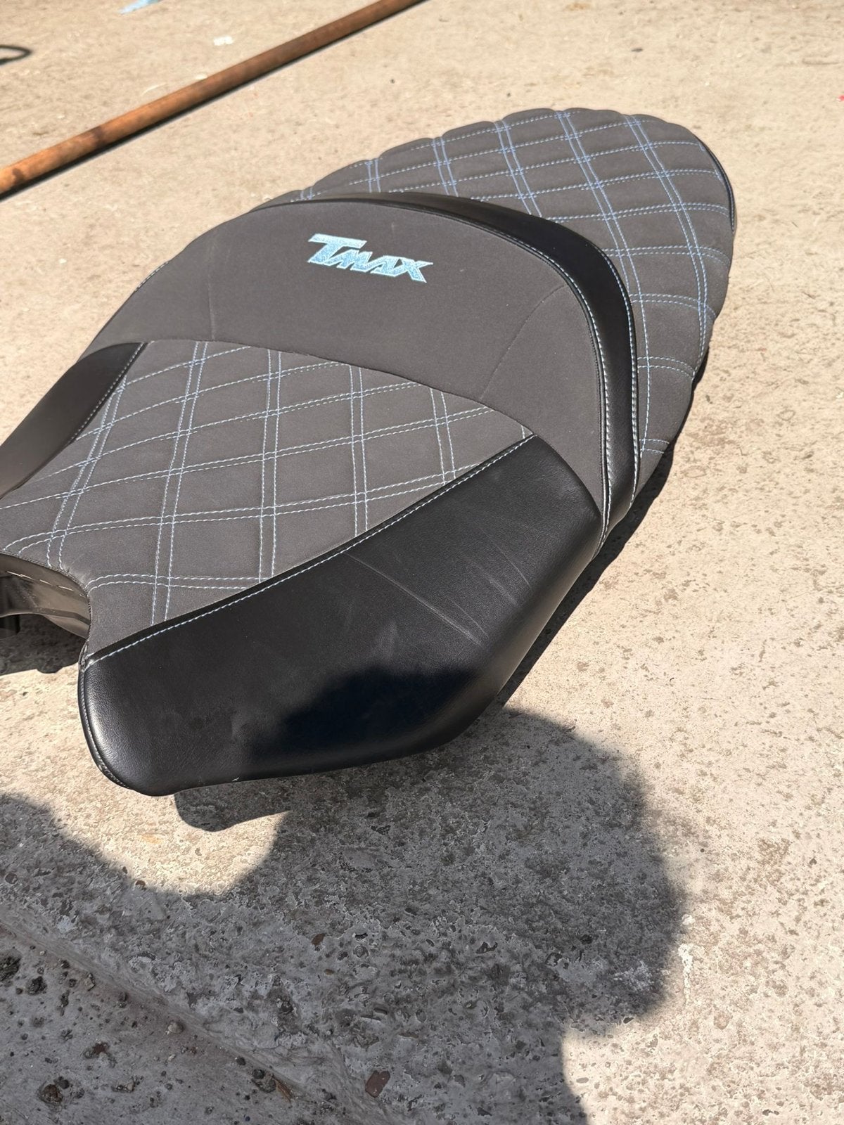 Yamaha T MAX Zadel - Gebruikt bekleed, Motoren, Onderdelen | Yamaha, Ophalen of Verzenden, Gebruikt