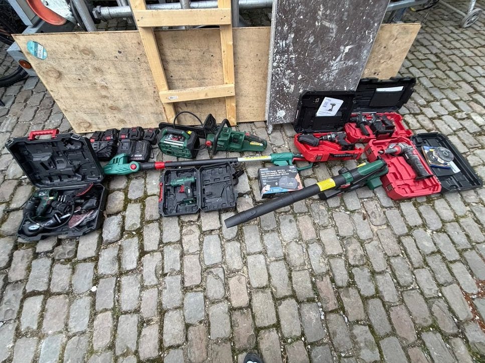 Grote set Parkside gereedschap met veel accu's en laders, Doe-het-zelf en Verbouw, Ophalen, Gebruikt