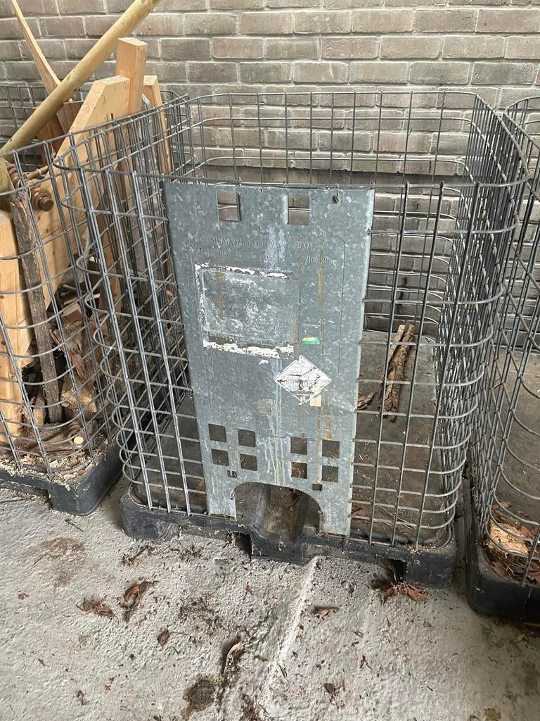 M3 draadmanden voor haardhout met kunststof pallet, Minder dan 3 m³, Ophalen